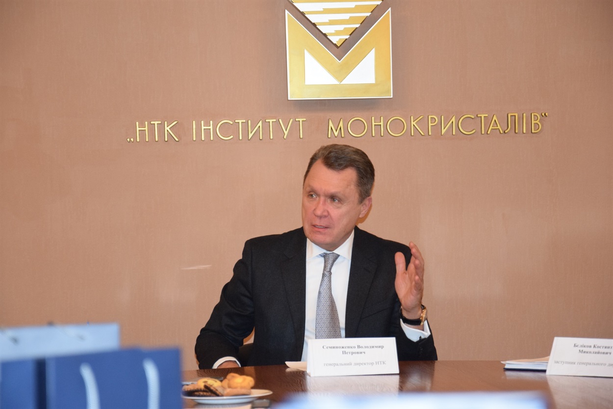 Володимир Семиноженко